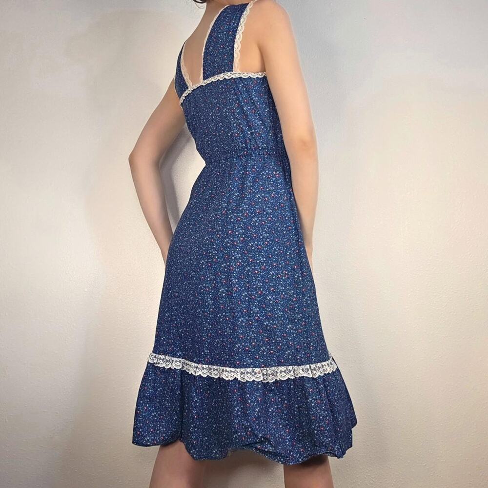 Vintage Prairie Dress Blue Floral Lace Trim Cottage Midi Dress Mirco Dark Floral - Picture 2 of 8